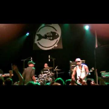 Preview image for the video "2009-06-09 Fishbone @ Trabendo - Paris - France (video-2034)".