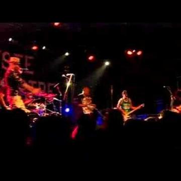 Preview image for the video "2008-04-26 Fishbone @ Elysée Montmartre - Paris - France (video-1939)".