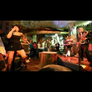 Preview image for the video "2011-03-14 Fishbone @ City Museum - St Louis - MO United States (video-2234)".