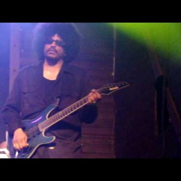 Preview image for the video "2010-07-25 Fishbone @ Carioca Club - Sao Paulo - Brazil (video-2141)".