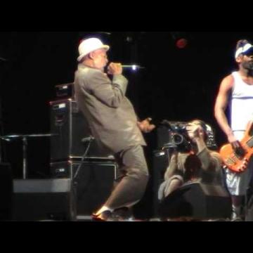 Preview image for the video "2006-06-24 Fishbone @ Furia Sound Festival - Cergy-Pontoise - France (video-2949)".