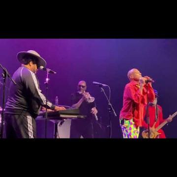 Preview image for the video "2023-11-25 Fishbone @ Fox Theater - Oakland - CA United States (video-20888)".