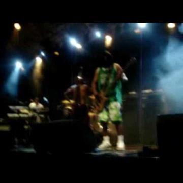 Preview image for the video "2010-07-24 Fishbone @ Circo Voador - Rio de Janeiro - Brazil (video-2180)".