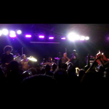 Preview image for the video "2011-12-10 Fishbone @ Bottom Lounge - Chicago - IL United States (video-2327)".