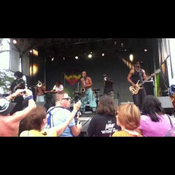 Preview image for the video "2013-07-28 Fishbone @ Gathering of The Vibes - Bridgeport - CT United States (video-2571)".