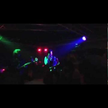 Preview image for the video "2013-02-17 Fishbone @ Sports Page Bar &amp; Grill - Satellite Beach - FL United States (video-2548)".