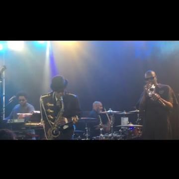 Preview image for the video "2018-02-08 Fishbone @ Discovery Ventura - Ventura - CA United States (video-21521)".