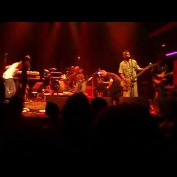 Preview image for the video "2008-05-02 Fishbone @ Kafe Antzokia - Bilbao - Spain (video-2981)".
