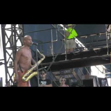 Preview image for the video "2012-09-21 Fishbone @ De Luna Festival - Pensacola - FL United States (video-2506)".