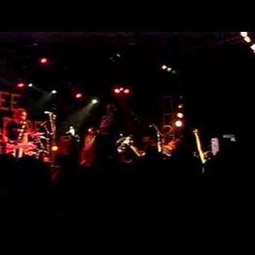 Preview image for the video "2008-04-26 Fishbone @ Elysée Montmartre - Paris - France (video-1938)".