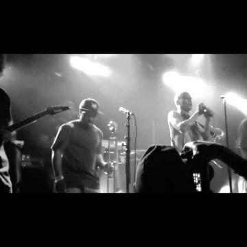 Preview image for the video "2011-05-10 Fishbone @ Le Ferraileur - Nantes - France (video-2254)".