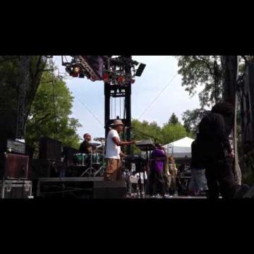 Preview image for the video "2012-09-16 Fishbone @ Riot Fest &amp; Carnival - Chicago - IL United States (video-2519)".