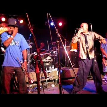 Preview image for the video "2008-11-15 Fishbone @ Hawthorne Theather - Portland - OR United States (video-1968)".