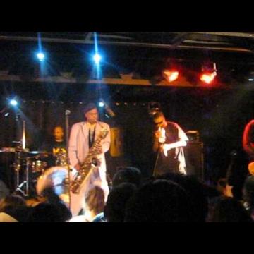 Preview image for the video "2012-11-18 Fishbone @ Akvarium - Budapest - Hungary (video-2433)".