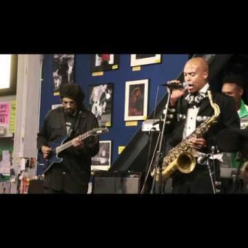 Preview image for the video "2011-10-18 Fishbone @ Amoeba Store - Los Angeles - CA United States (video-2303)".