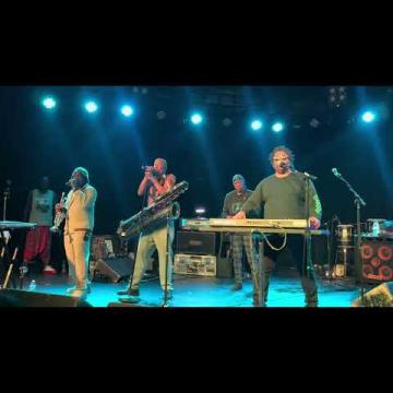 Preview image for the video "2026-05-09 Fishbone @ The Glass House - Pomona - CA United States (video-22403)".