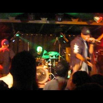 Preview image for the video "2012-11-18 Fishbone @ Akvarium - Budapest - Hungary (video-2439)".