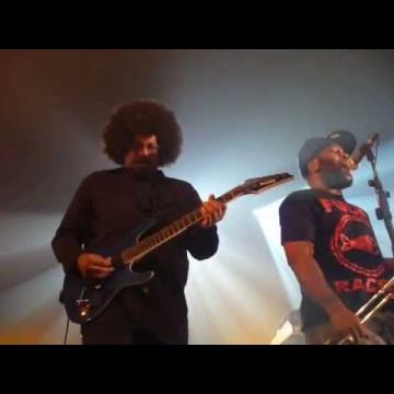 Preview image for the video "2012-11-10 Fishbone @ Le Splendid - Saint Quentin - France (video-2406)".