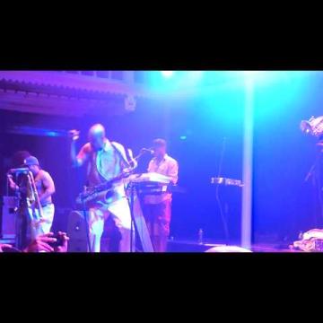 Preview image for the video "2011-08-17 Fishbone @ Paradiso - Amsterdam - Netherlands (video-2643)".