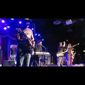 Preview image for the video "2018-11-06 Fishbone @ Brooklyn Bowl - Brooklyn - NY United States (video-21409)".