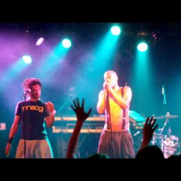 Preview image for the video "2008-04-11 Fishbone @ W2 - Den Bosch - Netherlands (video-1923)".
