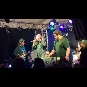 Preview image for the video "2025-05-06 Fishbone @ Triplettes Social Club - Ambérieu-en-Bugey - France (video-21921)".