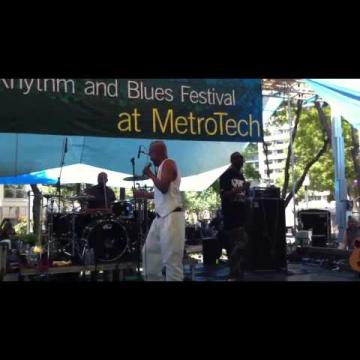 Preview image for the video "2012-06-28 Fishbone @ BAM R&amp;B Festival - Brooklyn - NY United States (video-2373)".