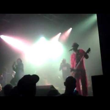 Preview image for the video "2012-10-20 Fishbone @ Les Abattoirs - Bourgoin Jallieu - France (video-2481)".