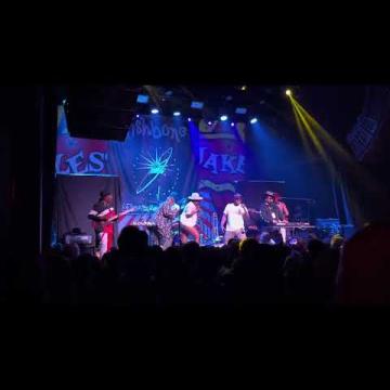 Preview image for the video "2025-08-13 Fishbone @ The Studio At The Factory - Dallas - TX United States (video-22121)".