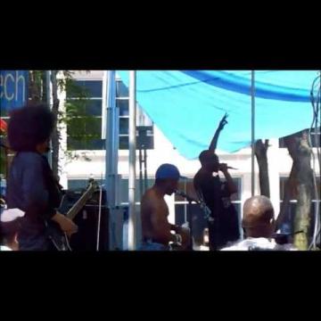 Preview image for the video "2012-06-28 Fishbone @ BAM R&amp;B Festival - Brooklyn - NY United States (video-2457)".