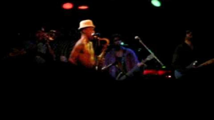 Preview image for the video "2008-11-29 Fishbone @ Knitting Factory - New York - NY United States (video-1970)".