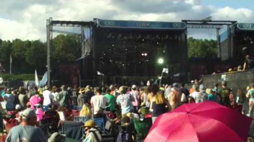 Preview image for the video "2015-09-13 Fishbone @ Lockn' Music Festival - Arrington - VA United States (video-2871)".