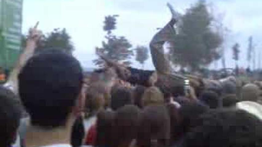 Preview image for the video "2007-06-22 Fishbone @ Bilbao BBK Live Festival - Bilbao - Spain (video-1908)". Preview image for the video "2007-06-22 Fishbone @ Bilbao BBK Live Festival - Bilbao - Spain (video-1908)".