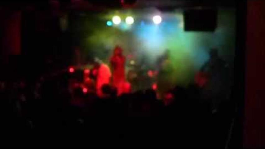 Preview image for the video "2012-11-07 Fishbone @ The Well - Leeds - United Kingdom (video-2569)".