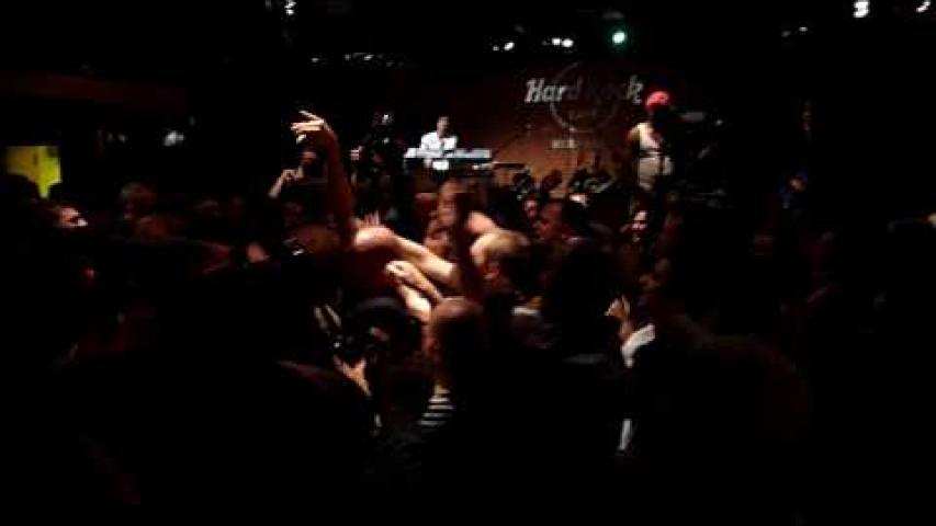 Preview image for the video "2009-06-16 Fishbone @ Hard Rock Cafe Warsaw - Warsaw - Poland (video-2038)".