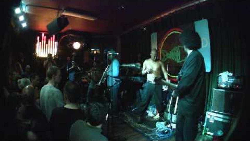 Preview image for the video "2010-02-05 Fishbone @ Air Conditioned - Venice - CA United States (video-2081)".