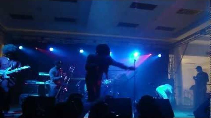 Preview image for the video "2012-09-03 Fishbone @ Bumbershot Festival - Seattle - WA United States (video-2525)". Preview image for the video "2012-09-03 Fishbone @ Bumbershot Festival - Seattle - WA United States (video-2525)".