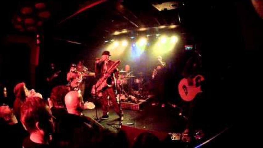 Preview image for the video "2012-11-07 Fishbone @ The Well - Leeds - United Kingdom (video-2428)".