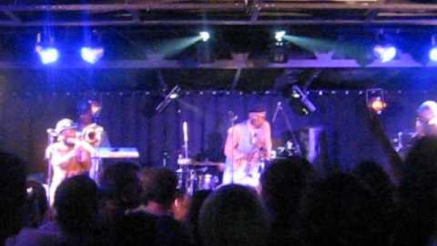 Preview image for the video "2012-11-18 Fishbone @ Akvarium - Budapest - Hungary (video-2438)".