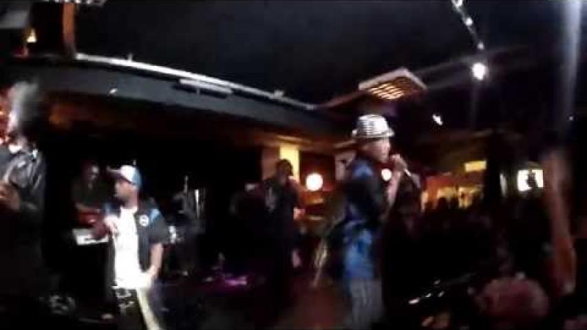Preview image for the video "2014-08-19 Fishbone @ Club Subterráneo - Santiago - Chile (video-2661)".