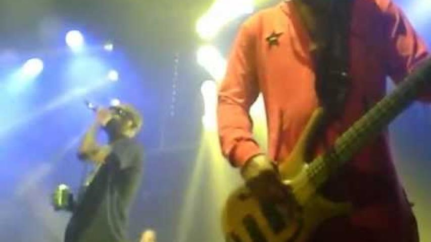 Preview image for the video "2012-10-20 Fishbone @ Les Abattoirs - Bourgoin Jallieu - France (video-2474)".