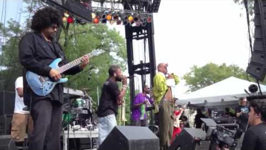 Preview image for the video "2012-09-16 Fishbone @ Riot Fest &amp; Carnival - Chicago - IL United States (video-2520)".