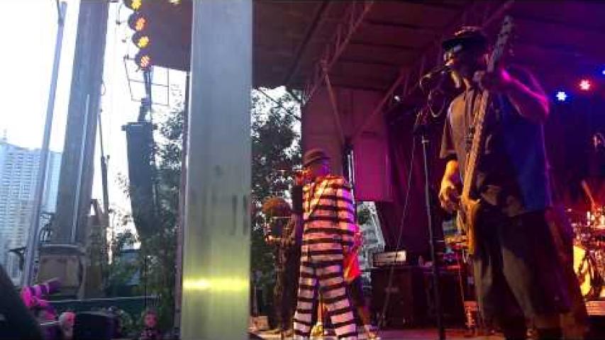 Preview image for the video "2014-11-01 Fishbone @ Circuit of the America's Fan Fest - Austin - TX United States (video-2716)".