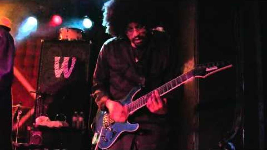 Preview image for the video "2010-12-10 Fishbone @ Brixton South Bay - Redondo Beach - CA United States (video-2198)".