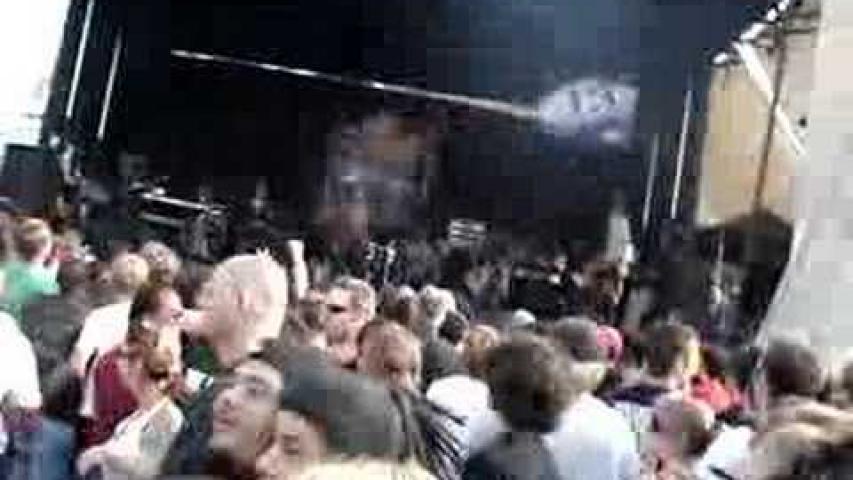 Preview image for the video "2007-08-24 Fishbone @ Warped 07 San Diego - San Diego - CA United States (video-1858)".