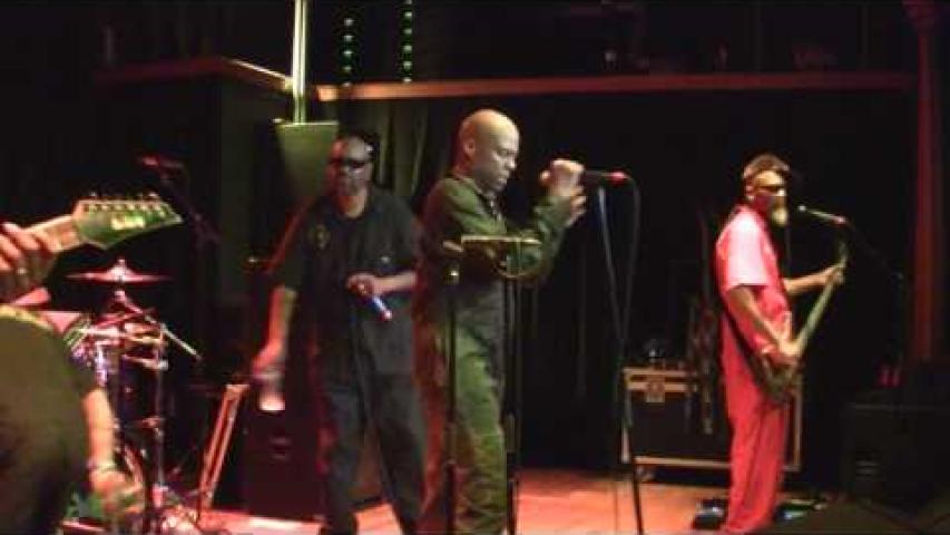 Preview image for the video "2016-05-27 Fishbone @ Bell's Eccentric Café - Kalamazoo - MI United States (video-2993)".