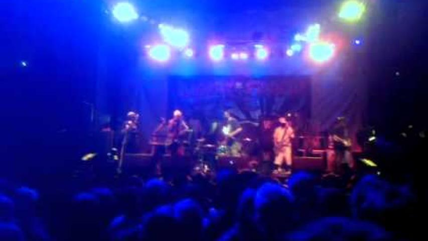 Preview image for the video "2011-03-04 Fishbone @ Jannus Landing - St Petersburg - FL United States (video-2219)".